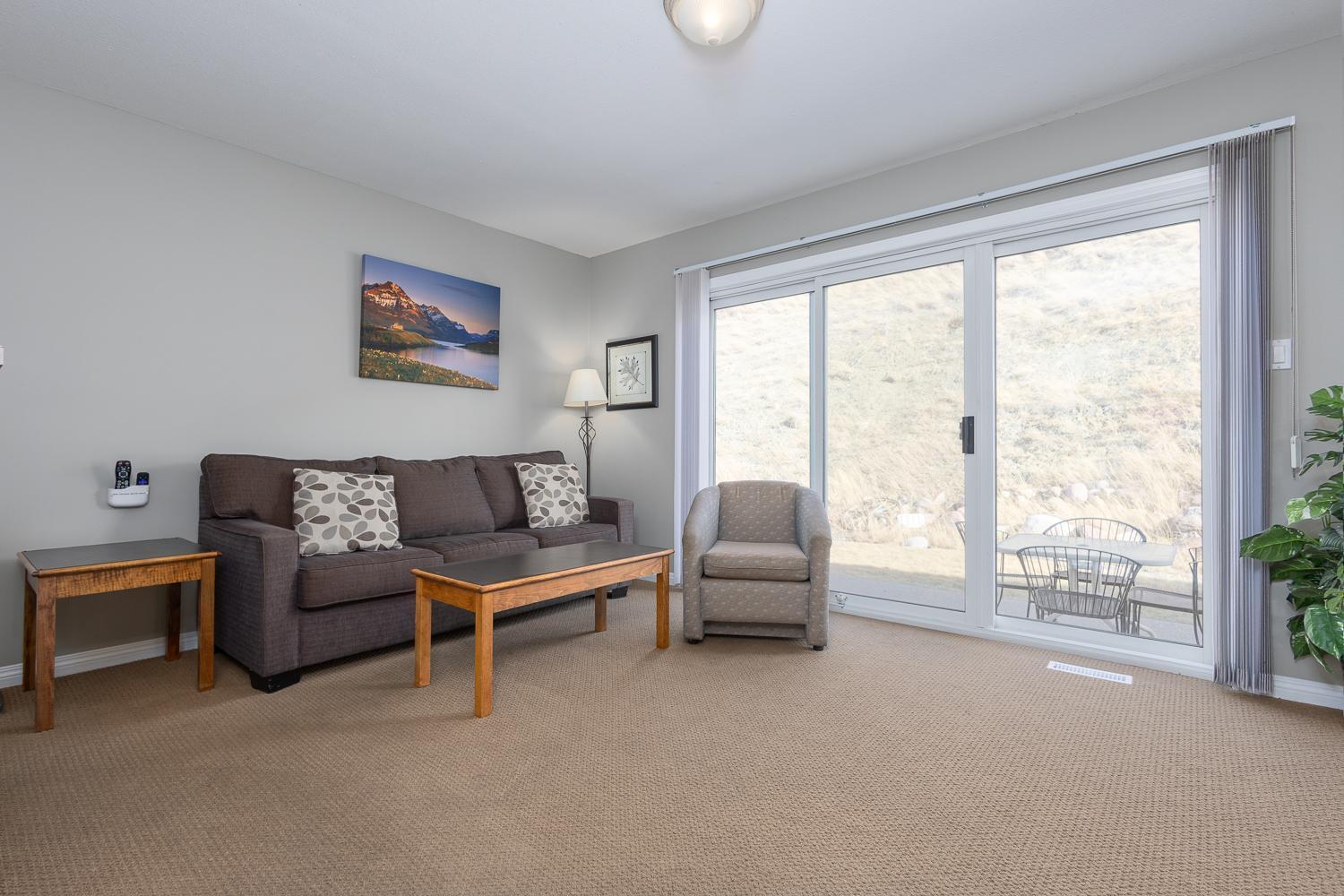 Paradise Canyon Golf Resort - Luxury Condo M405 Lethbridge Exteriör bild